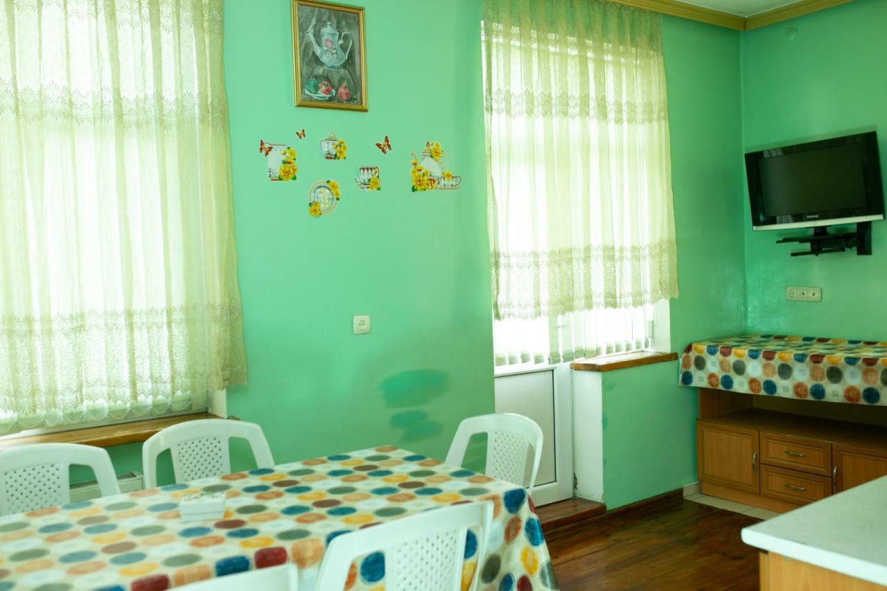 Khurma Hostel Ganja Buitenkant foto