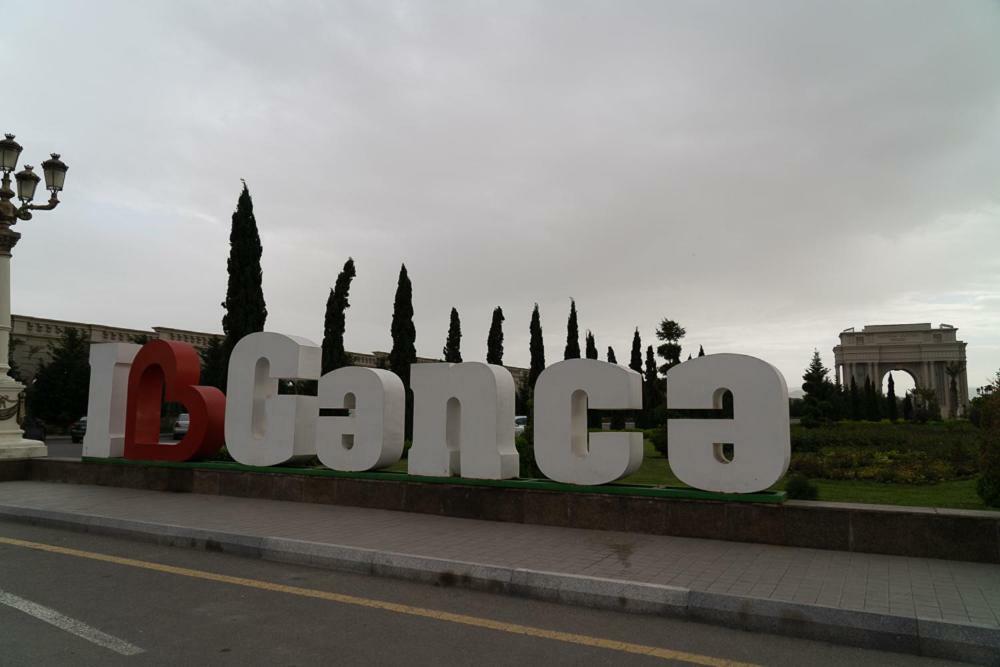 Khurma Hostel Ganja Buitenkant foto