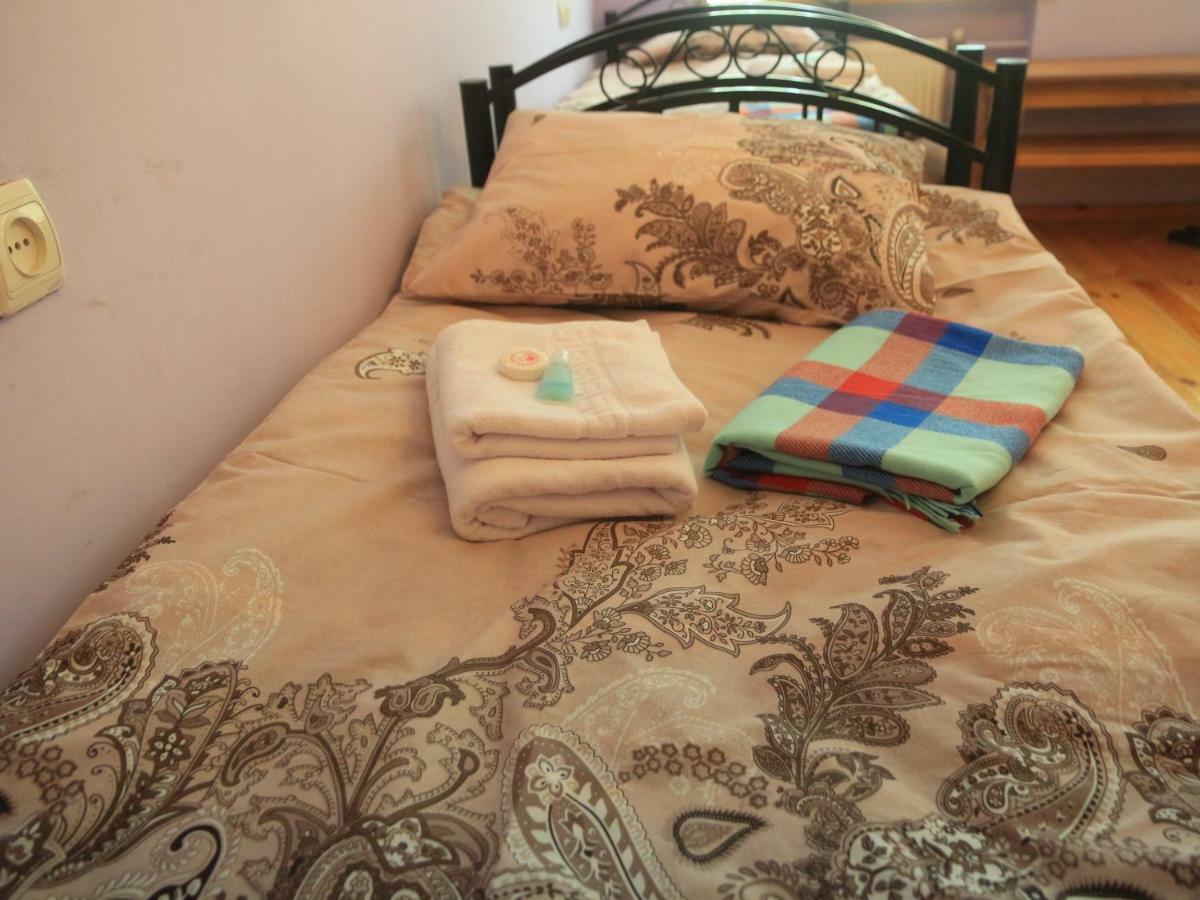 Khurma Hostel Ganja Buitenkant foto